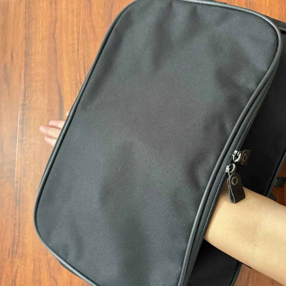 Samsonite Classic Business TSA Laptop Briefcase Shoulder Bag Travel 17x11.75